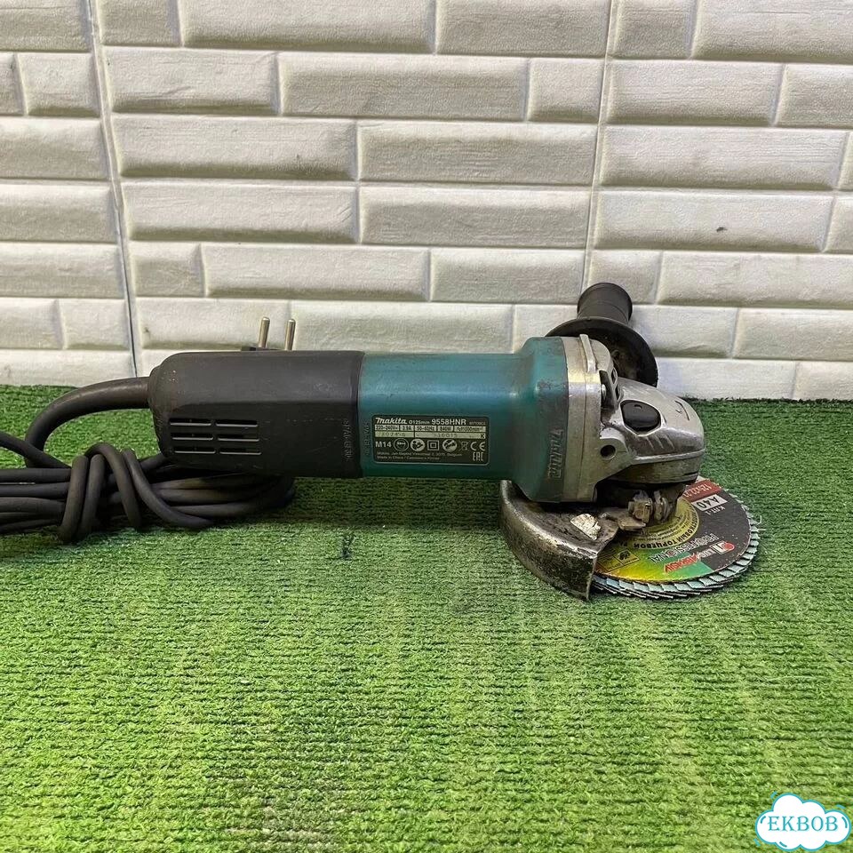 Ушм Makita 9558HNR фото 4