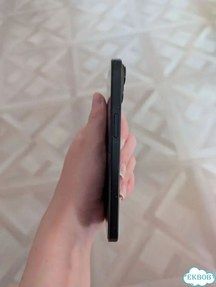 iPhone 15, 128 ГБ, SIM + eSIM фото 3