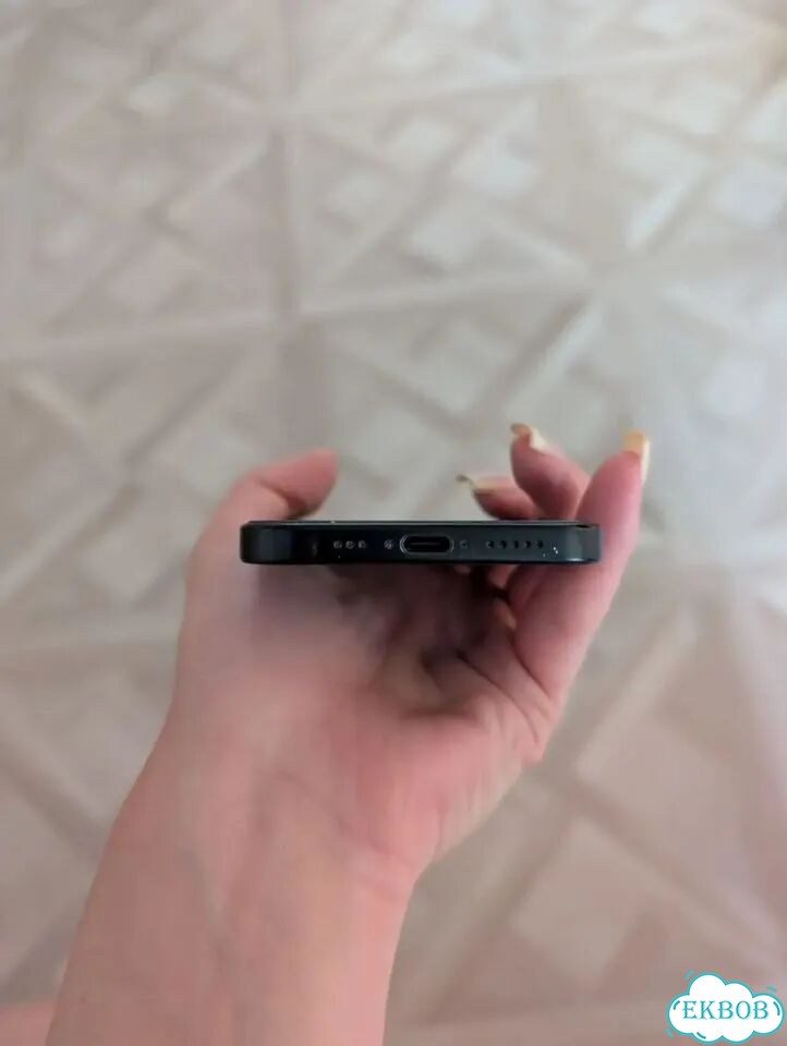 iPhone 15, 128 ГБ, SIM + eSIM фото 5