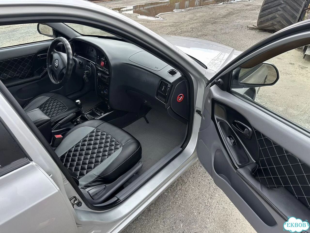 Hyundai Elantra 1.6 MT, 2005, 238 000 км фото 27