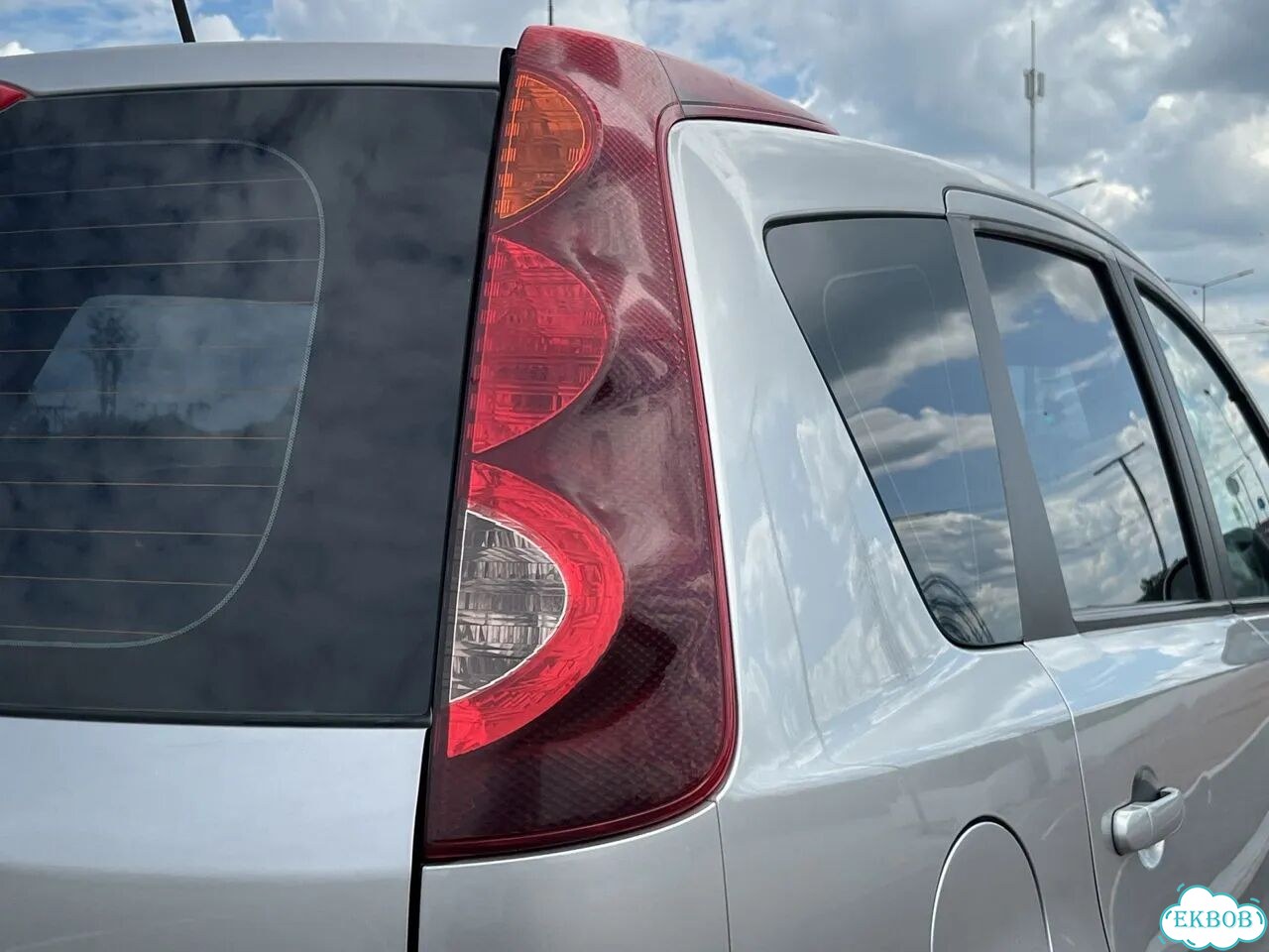 Nissan Note 1.4 MT, 2010, 209 000 км фото 11