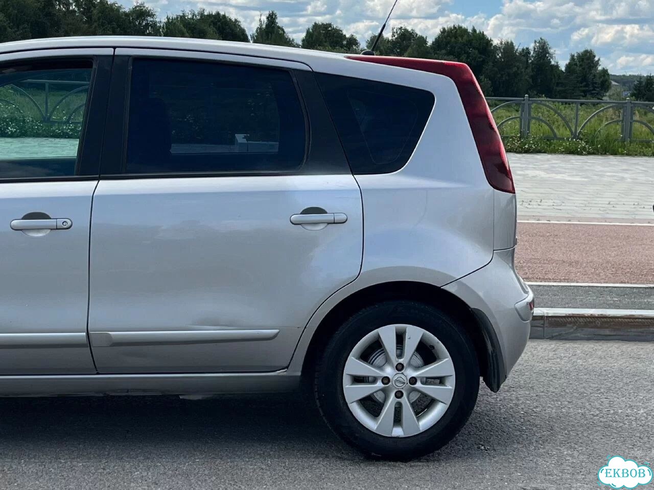 Nissan Note 1.4 MT, 2010, 209 000 км фото 16