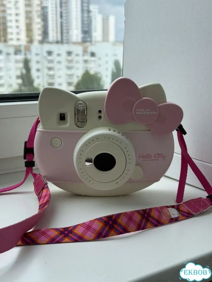 Фотоаппарат instax hello kitty фото 1