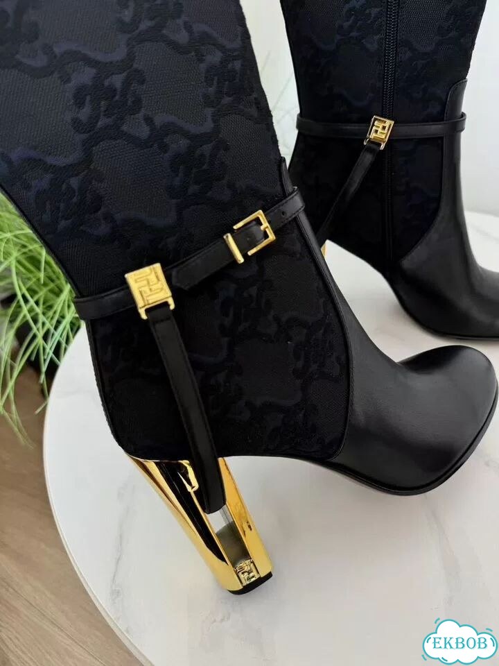 Сапоги Fendi Delfina High Heeled на каблуке фото 10