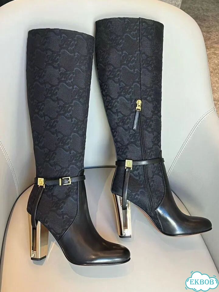 Сапоги Fendi Delfina High Heeled на каблуке фото 2