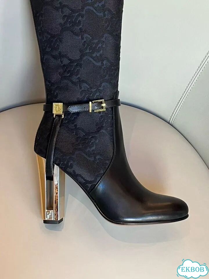 Сапоги Fendi Delfina High Heeled на каблуке фото 3
