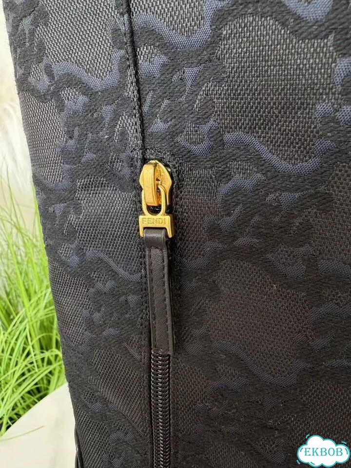 Сапоги Fendi Delfina High Heeled на каблуке фото 8
