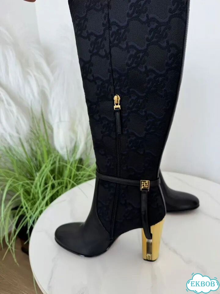 Сапоги Fendi Delfina High Heeled на каблуке фото 9