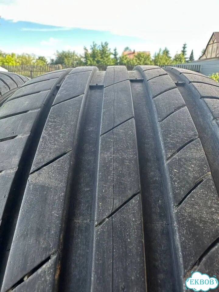 Kumho Ecsta PS71 225/50 R17 фото 4