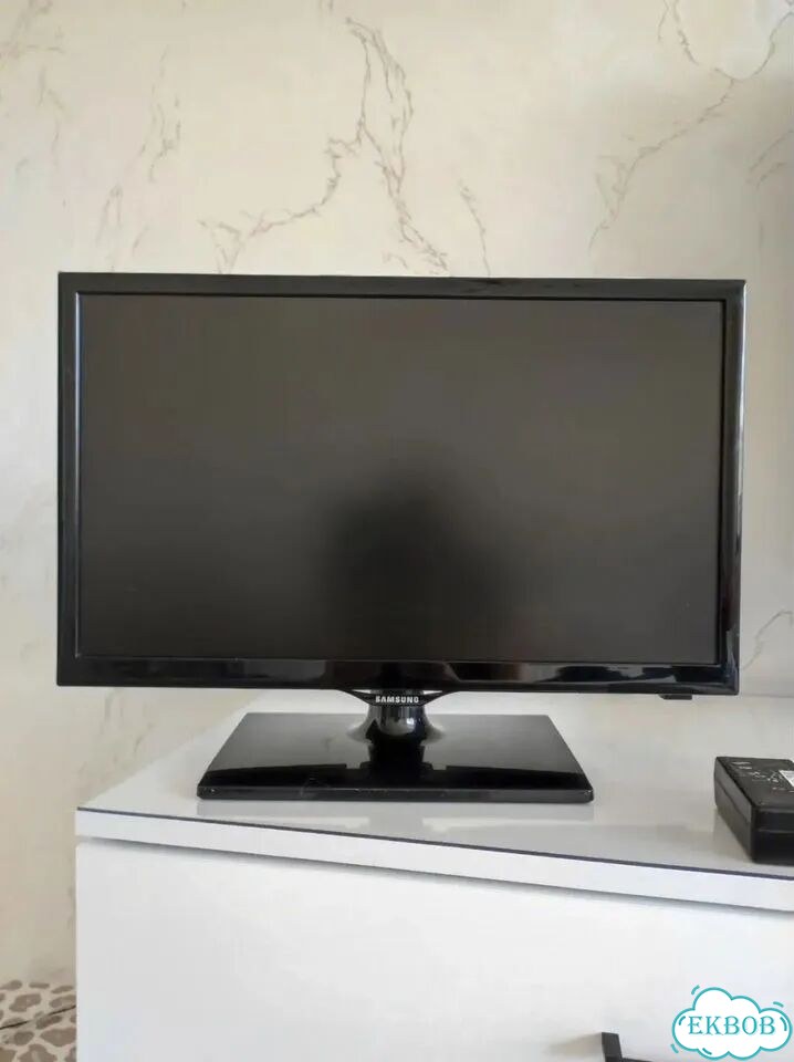 Телевизор Samsung UE22F5000AK 22 дюйма (55 см) фото 1