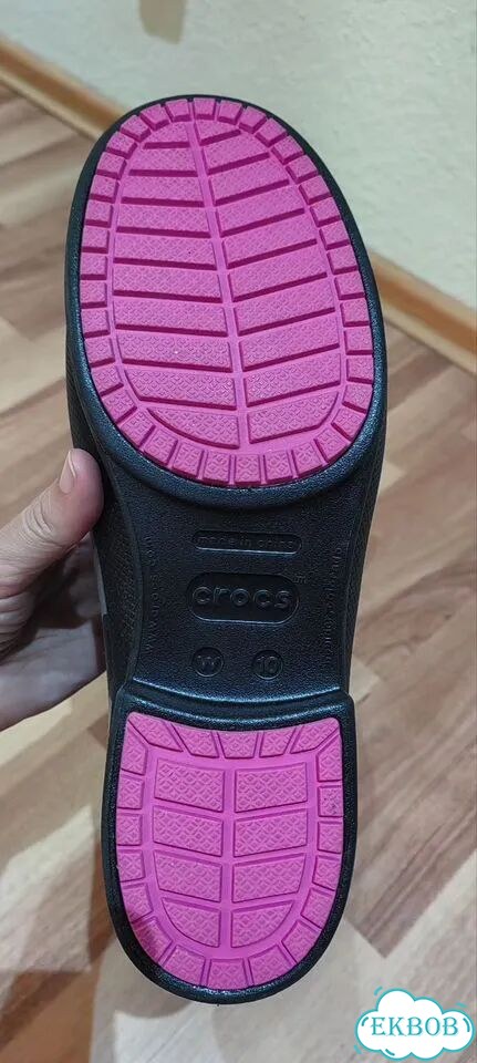 Новые женские сапоги crocs фото 7