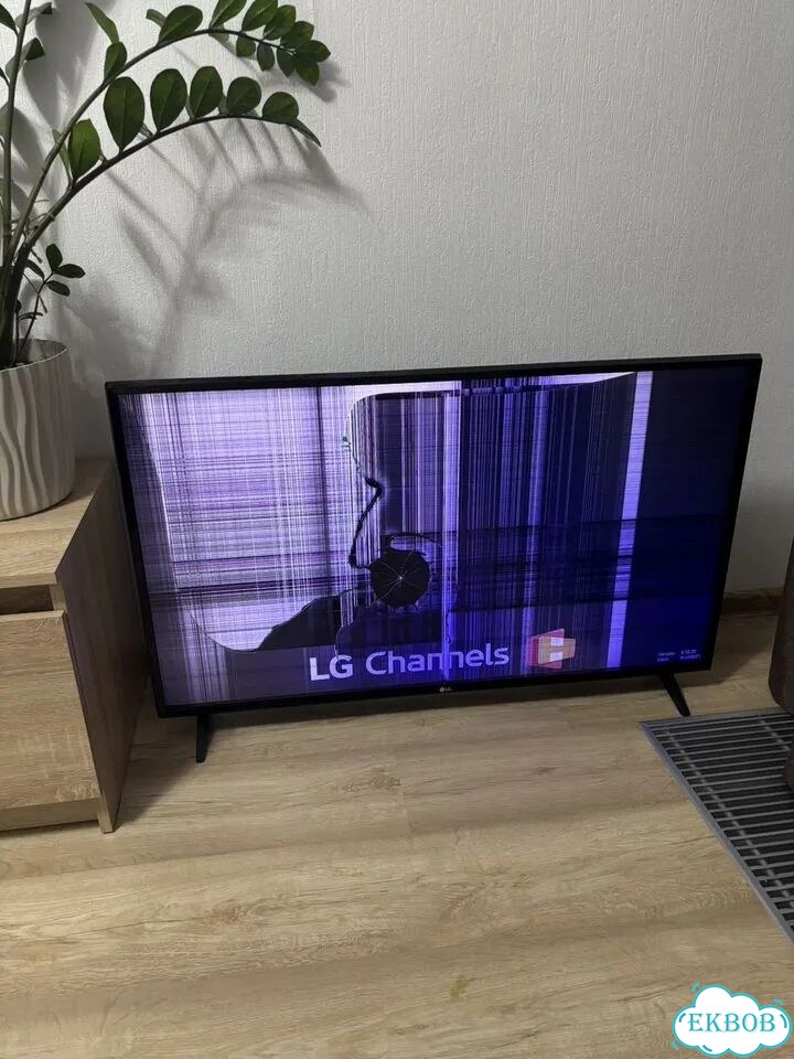 Телевизор lg 43 на запчасти фото 1