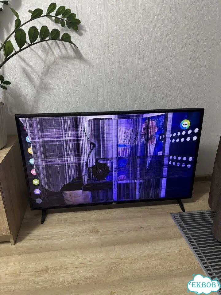 Телевизор lg 43 на запчасти фото 2
