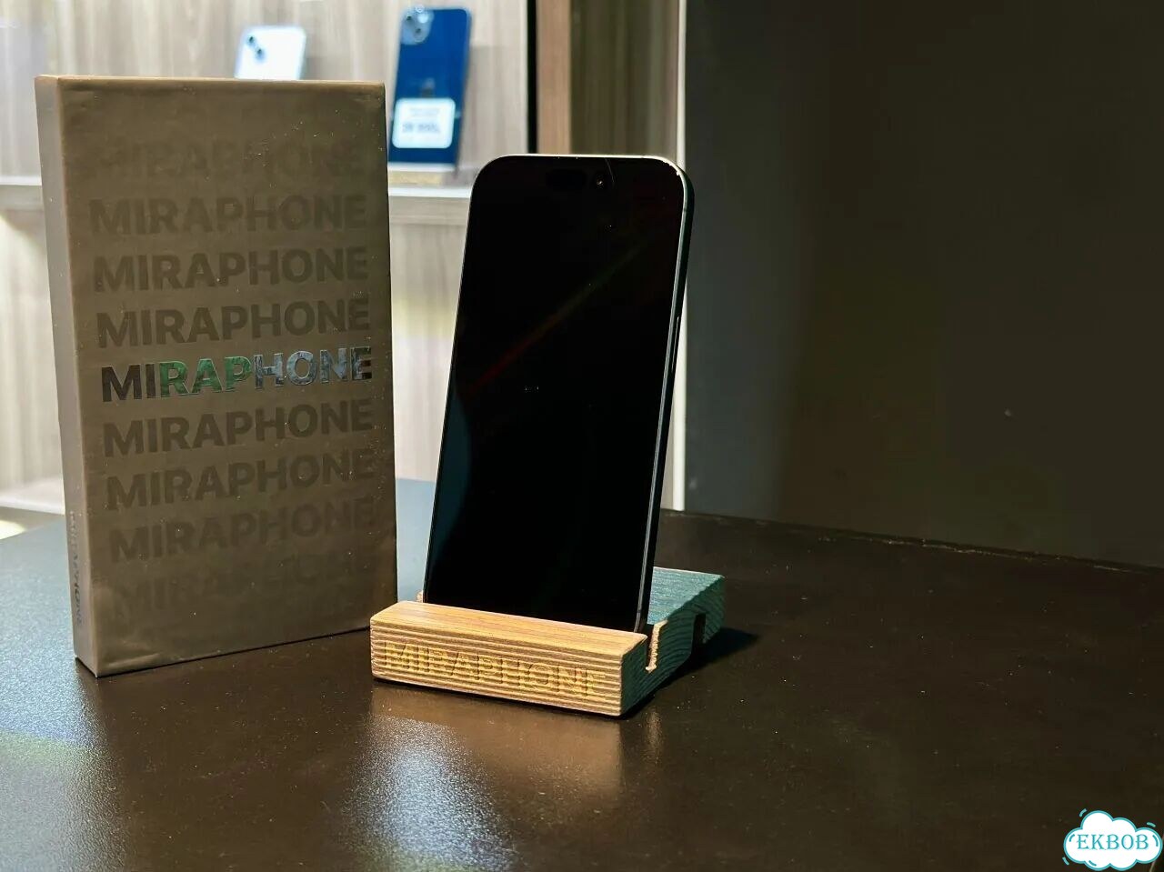 iPhone 17, 256 ГБ, eSIM фото 2