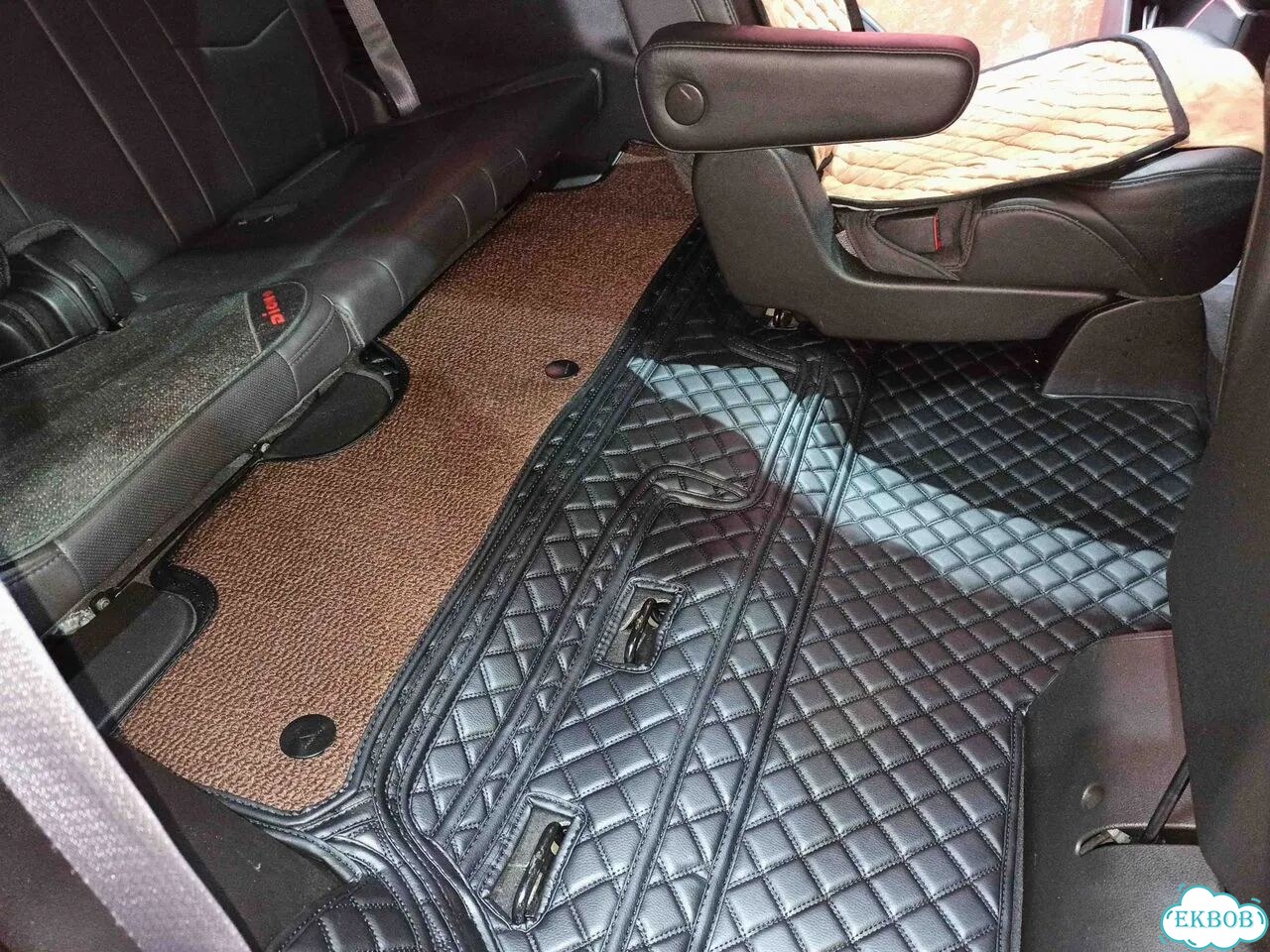 3D коврики из экокожи cadillac escalade 4 2016 фото 8