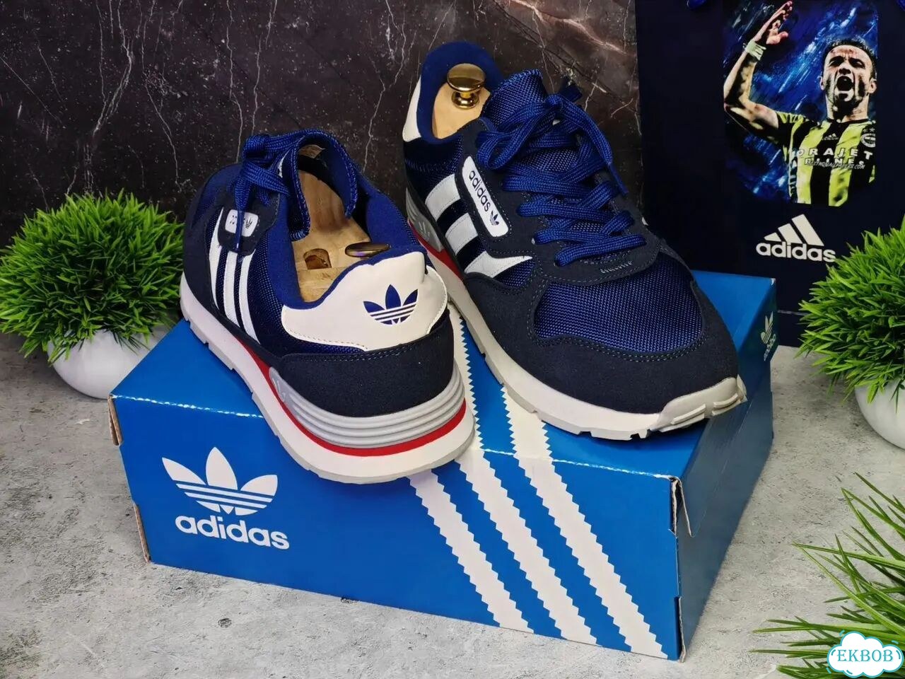 Кроссовки Adidas замша+текстиль фото 4