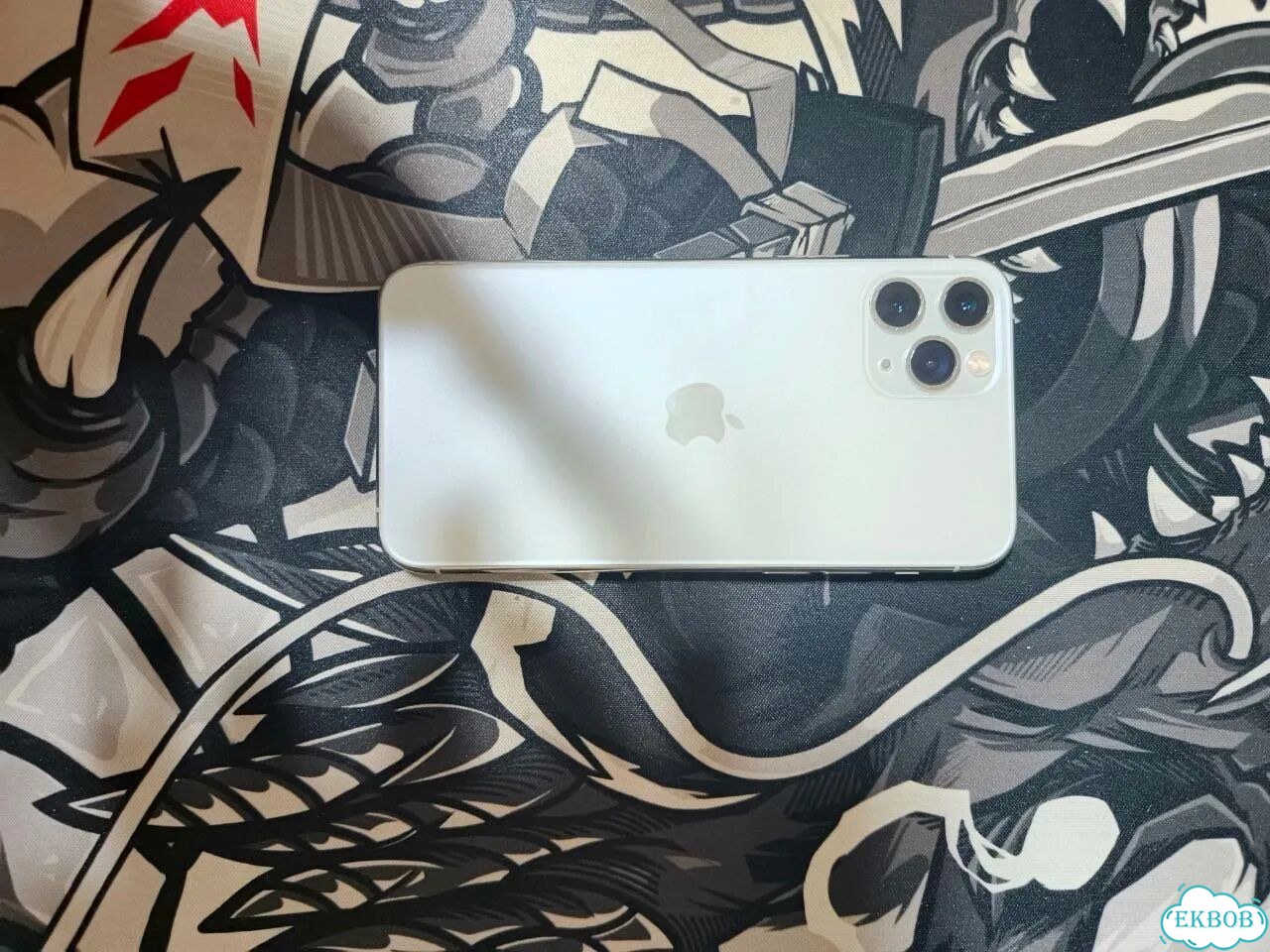 iPhone 11 Pro, 64 ГБ фото 1