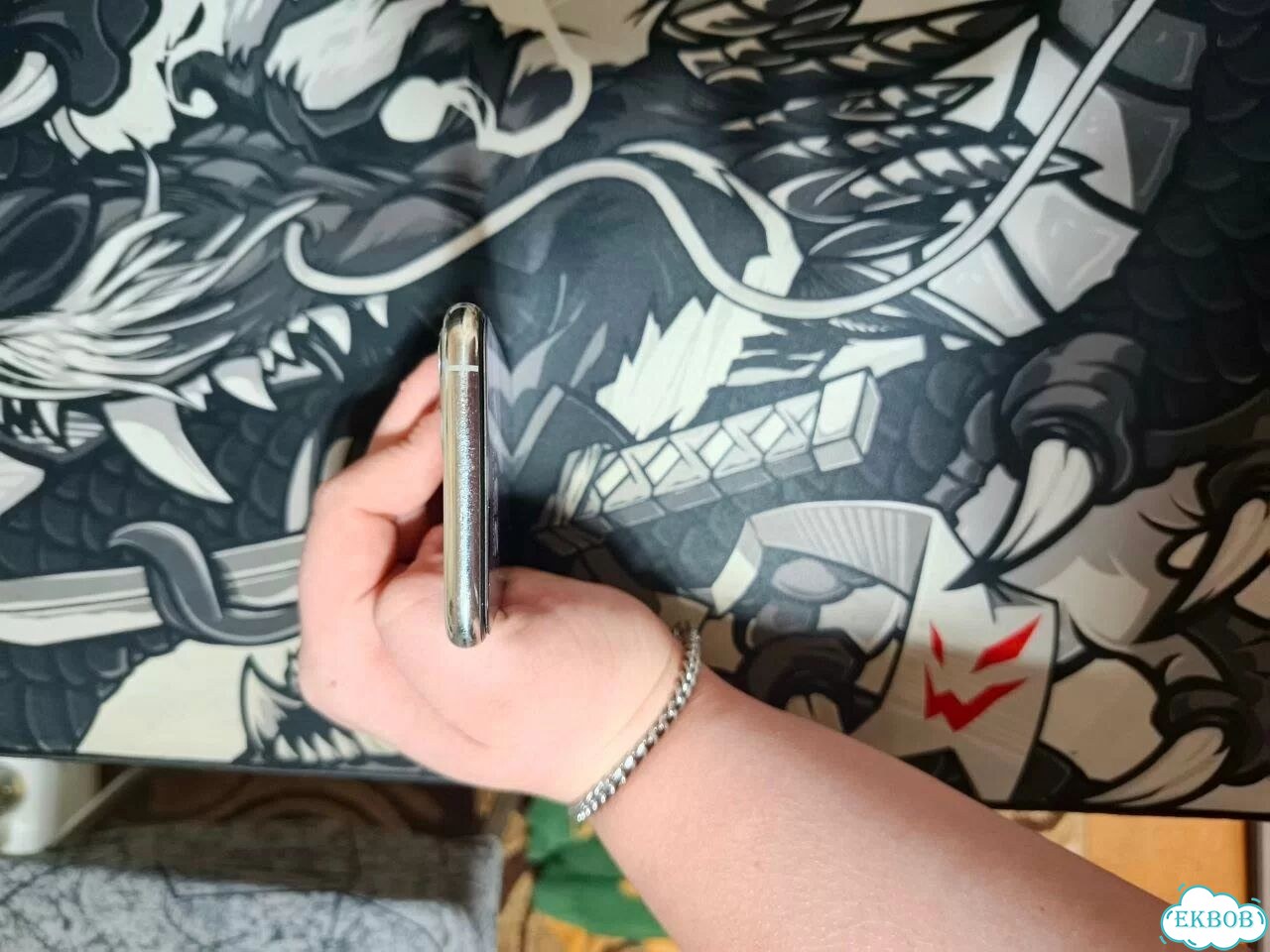 iPhone 11 Pro, 64 ГБ фото 6