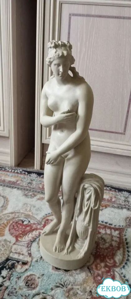 Статуэтка гипсовая, старинная фото 2