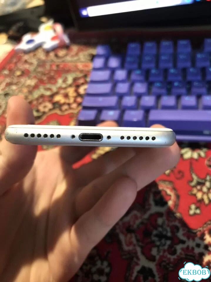iPhone 7, 32 ГБ, 1 SIM фото 3