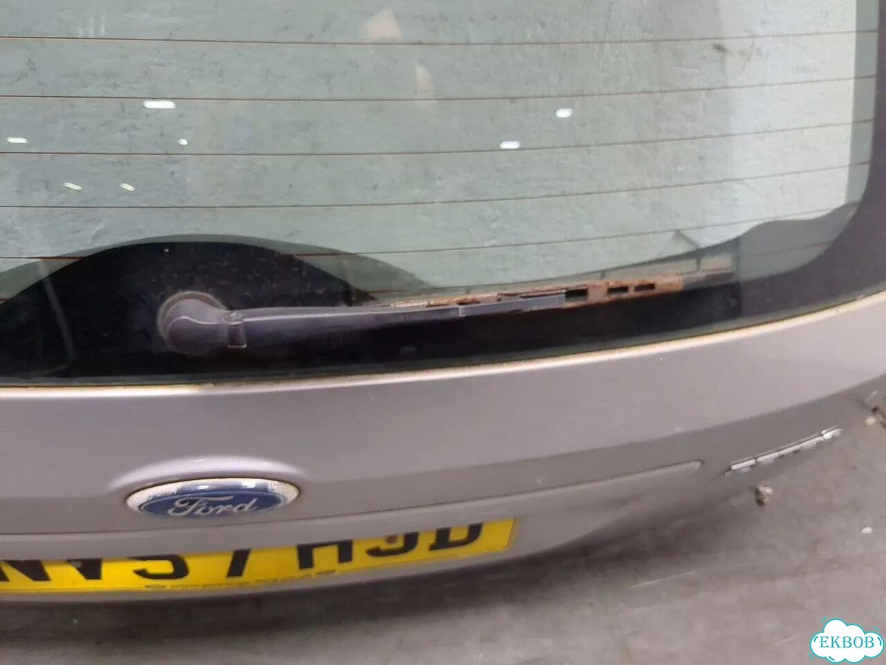 Крышка багажника Ford Fiesta фото 3