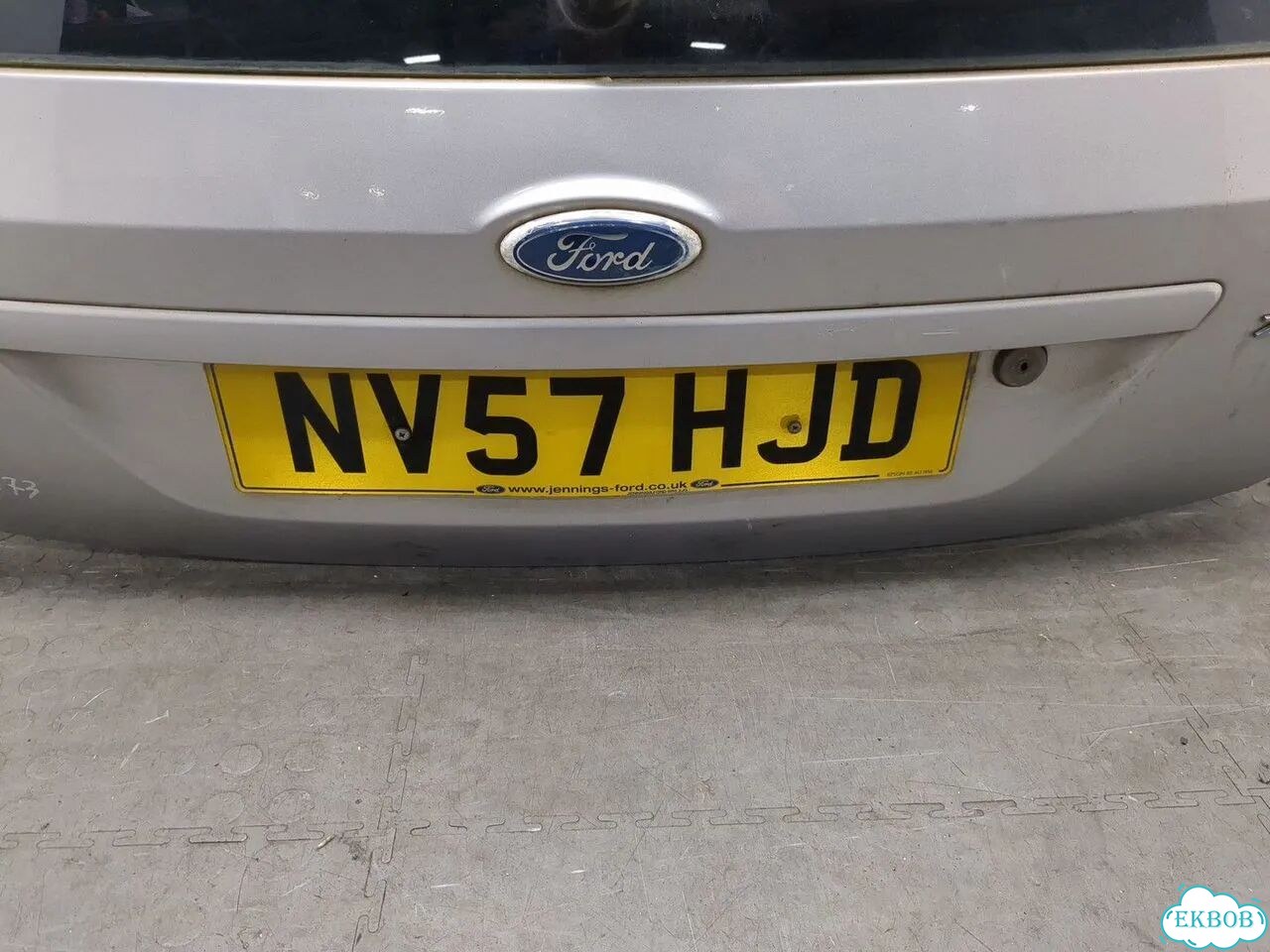 Крышка багажника Ford Fiesta фото 5