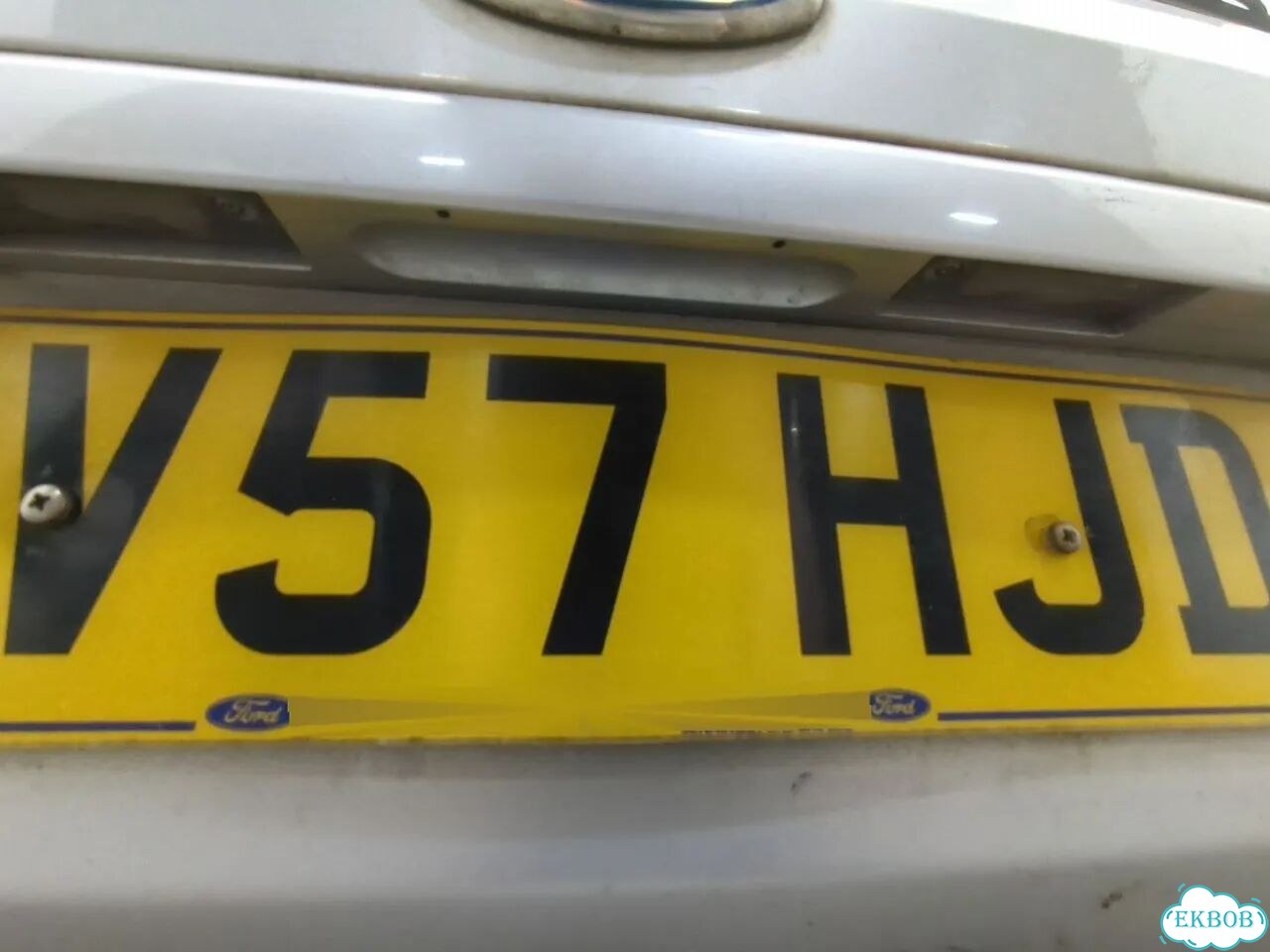 Крышка багажника Ford Fiesta фото 6