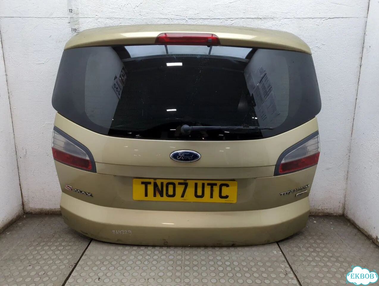 Крышка багажника Ford S-Max фото 1