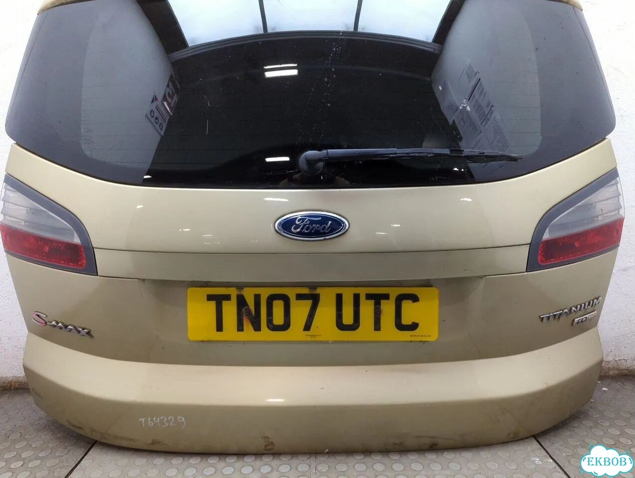 Крышка багажника Ford S-Max фото 3