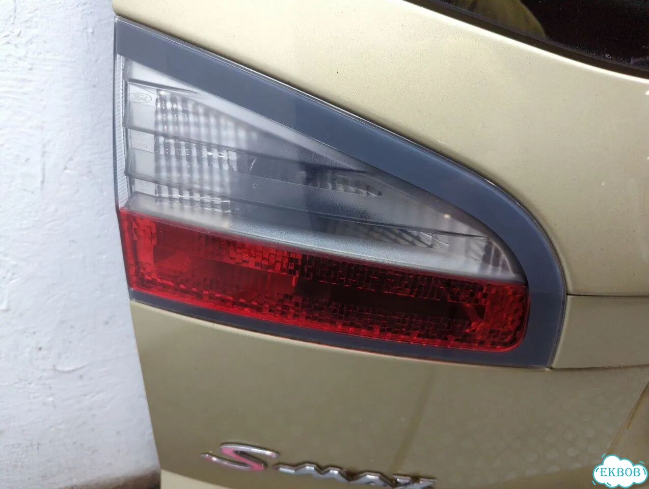 Крышка багажника Ford S-Max фото 4