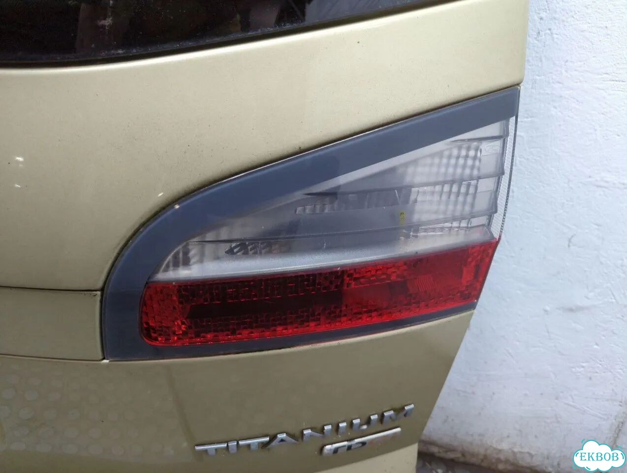 Крышка багажника Ford S-Max фото 5