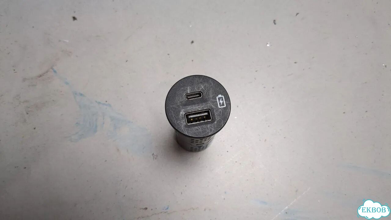 Разъем AUX/USB Ford Kuga фото 1