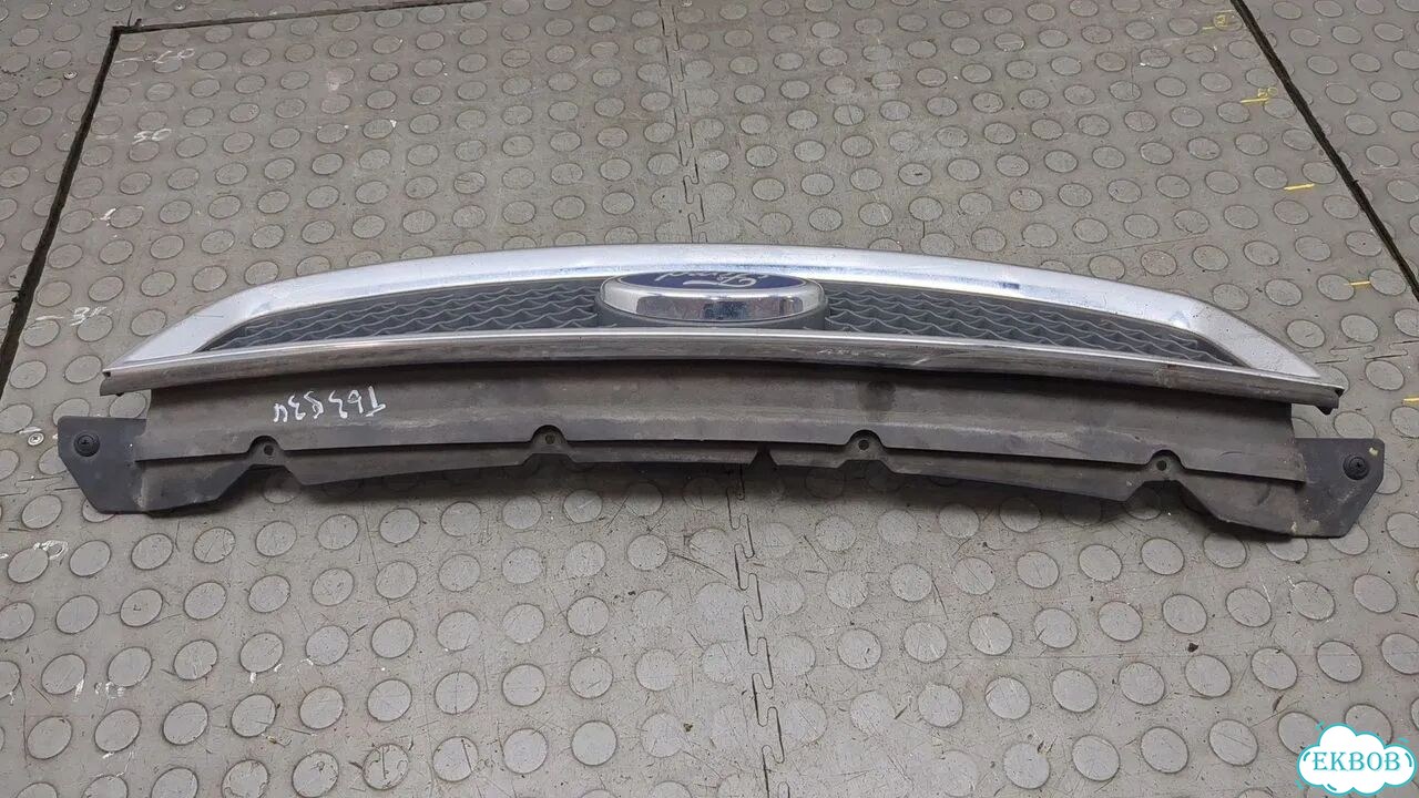 Решетка радиатора Ford Focus 2 фото 6