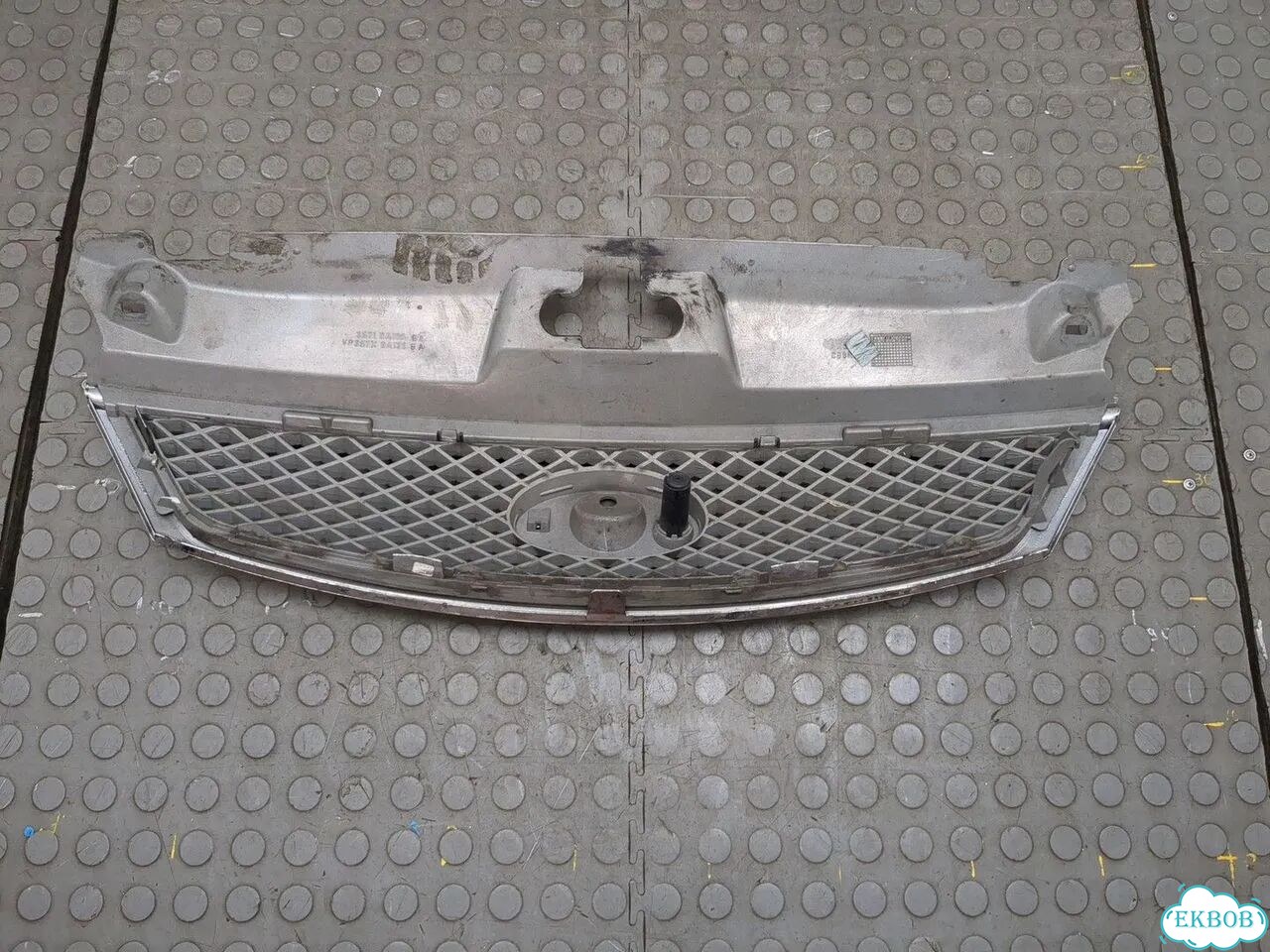 Решетка радиатора Ford Mondeo 3 фото 4