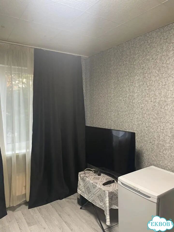 Комната 12 м² в 5-к., 2/9 эт. фото 3