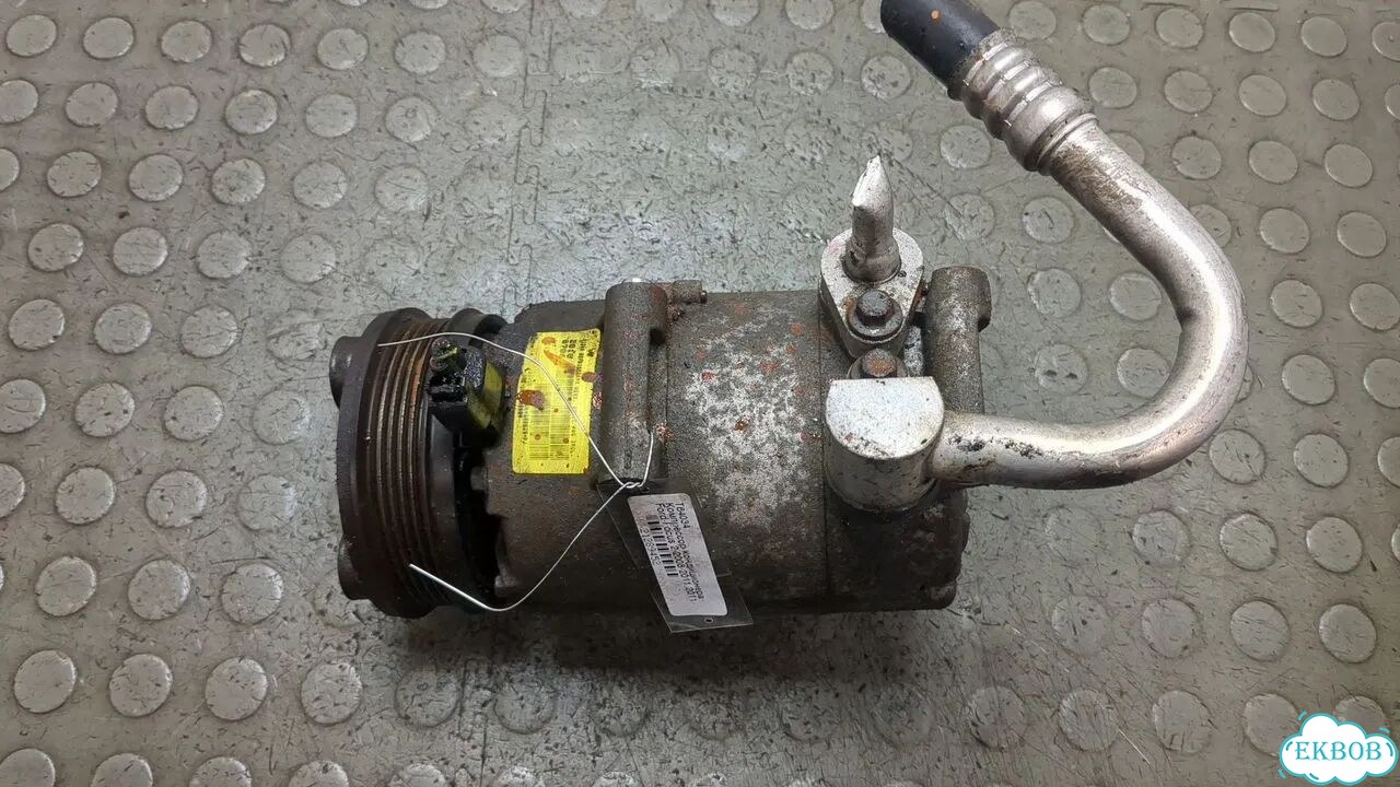 Компрессор кондиционера Ford Focus 2 фото 1