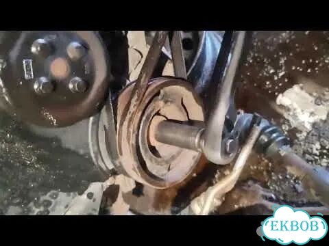 Компрессор кондиционера Ford Focus 2 фото 2