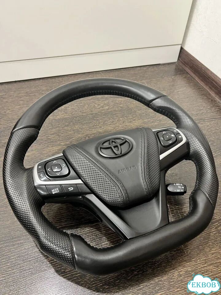 Оригинальный анатомический руль camry 55 фото 2
