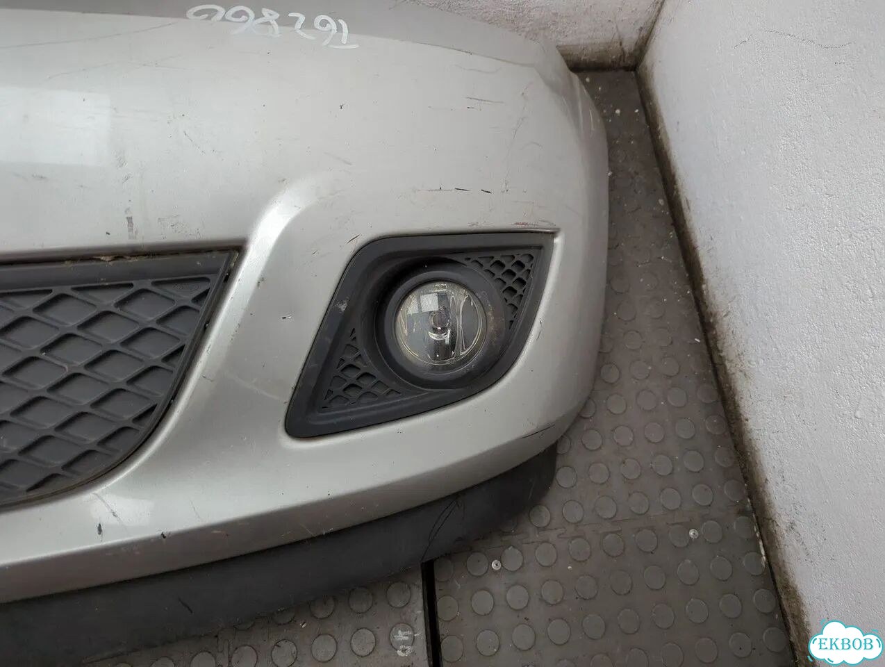 Бампер передний Ford Fiesta фото 4