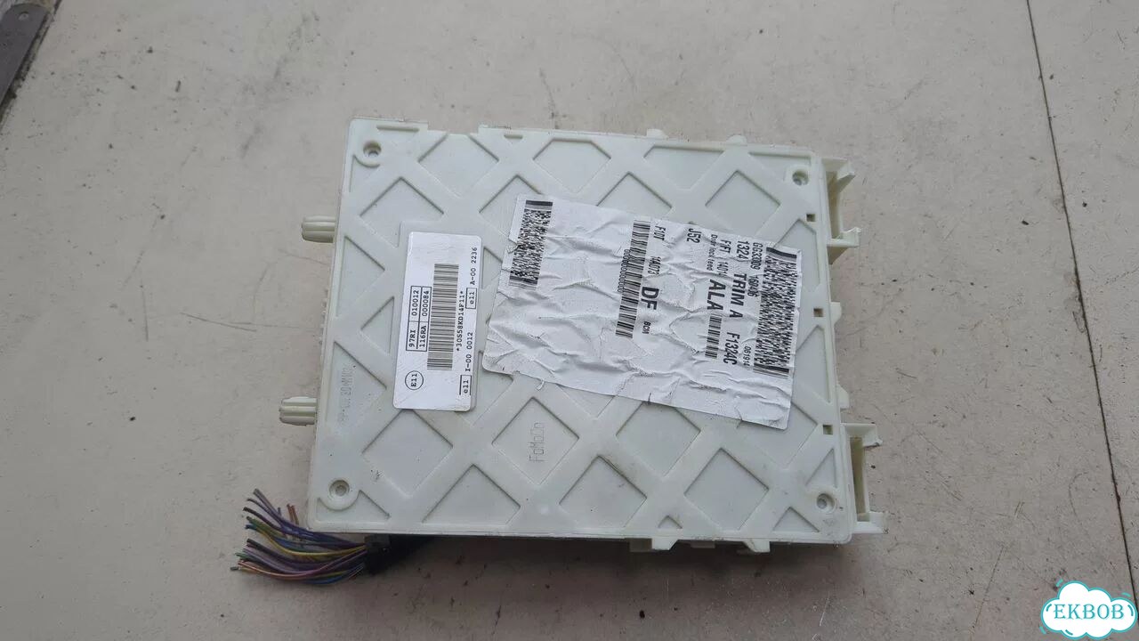 Блок предохранителей Ford Focus 3 фото 3