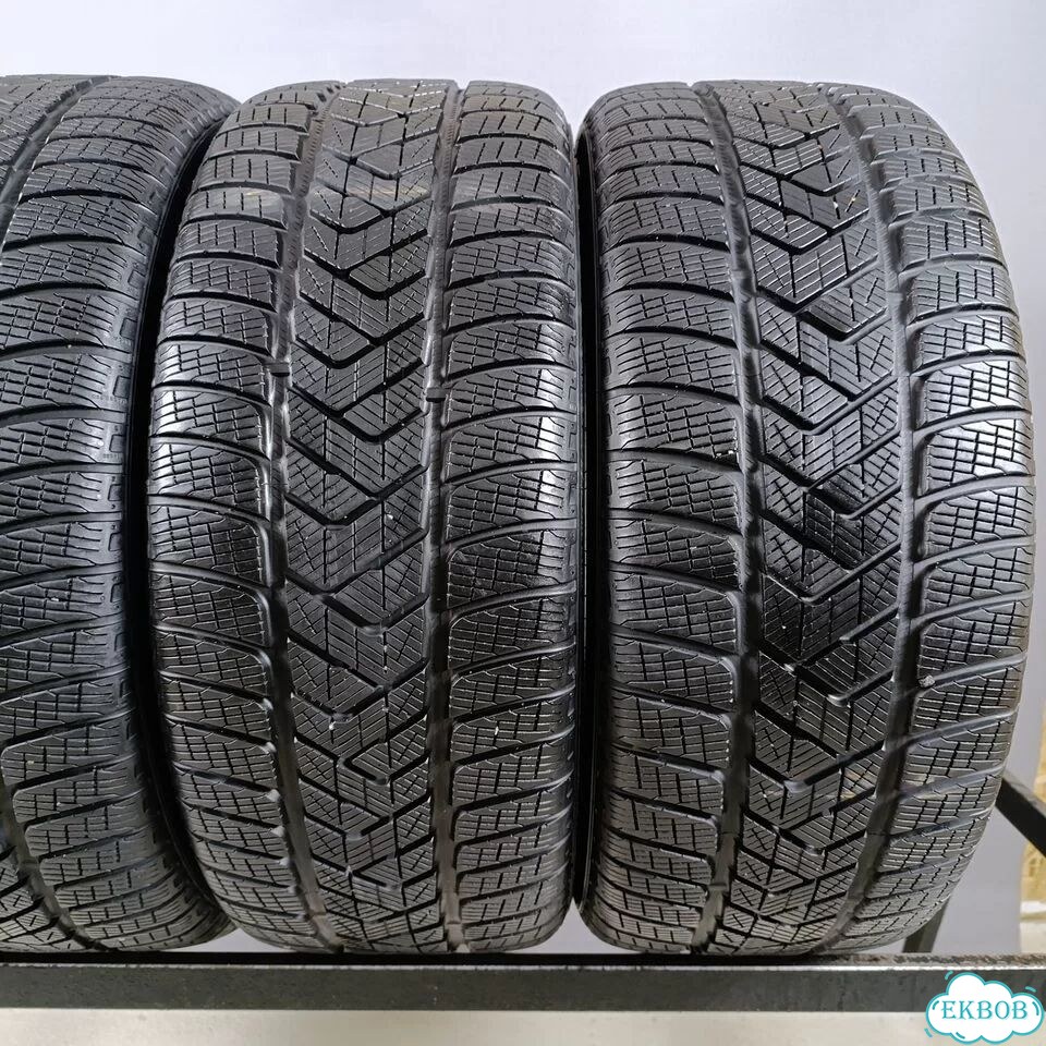 Pirelli Scorpion Winter 255/40 R21 102V фото 3