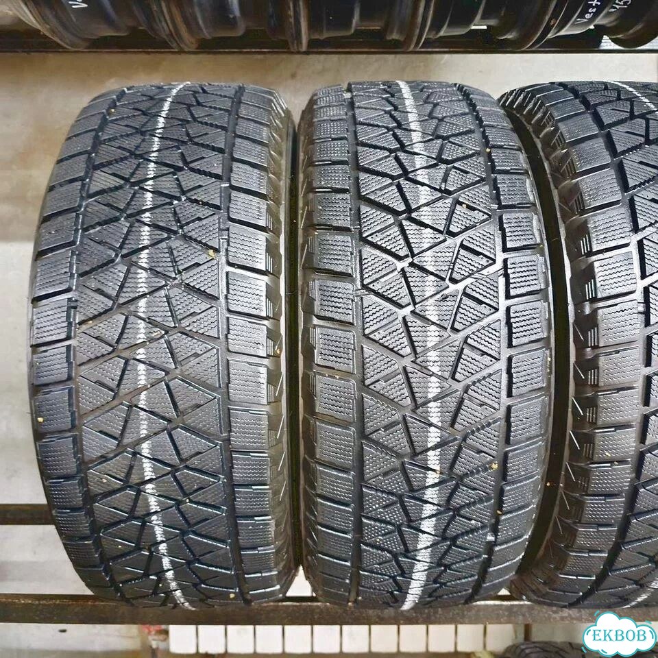 Bridgestone Blizzak DM-V2 285/60 R18 116T фото 2
