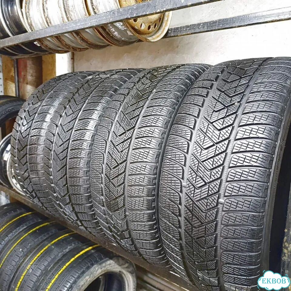 Pirelli Scorpion Winter 255/40 R21 102V фото 4