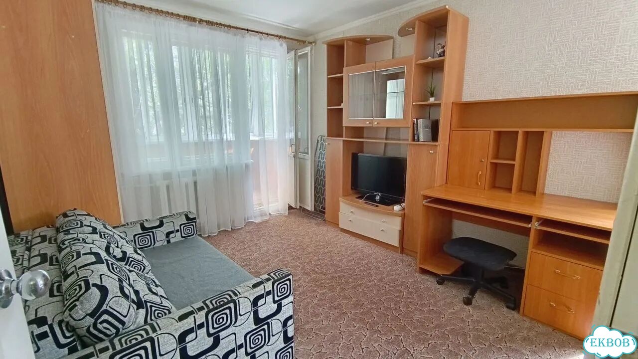1-к. квартира, 30 м², 2/5 эт. фото 2