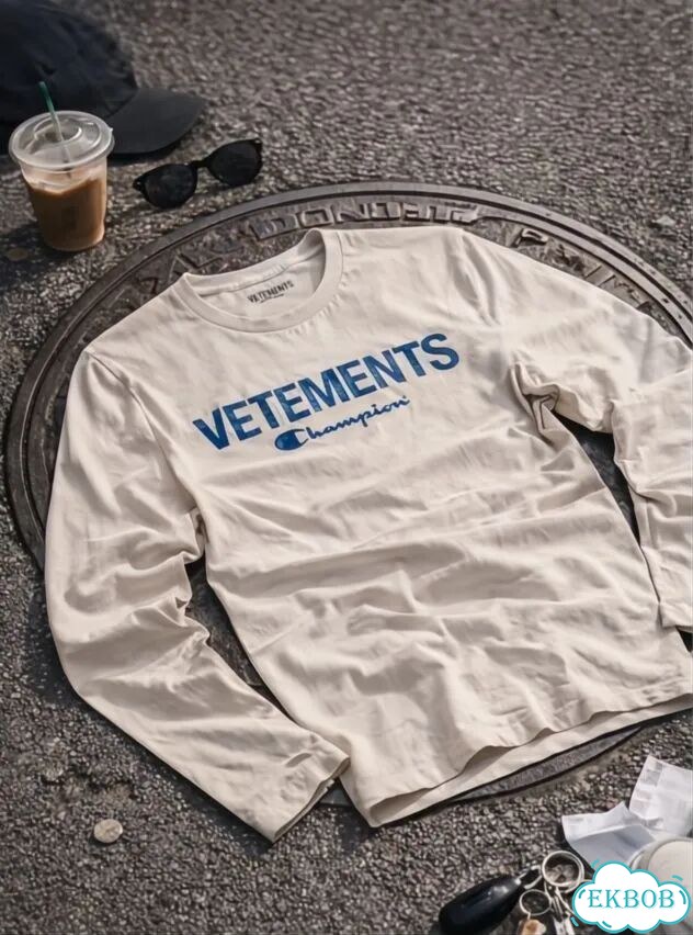 Лонгслив vetements x champion y2k фото 1