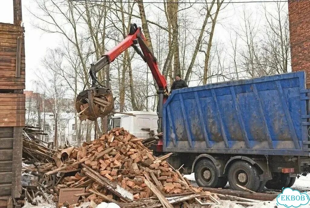 Аренда Ломовоза с грейферным захватом фото 2