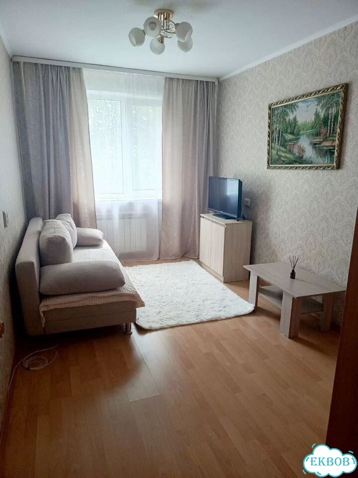 2-к. квартира, 42 м², 1/5 эт. фото 1