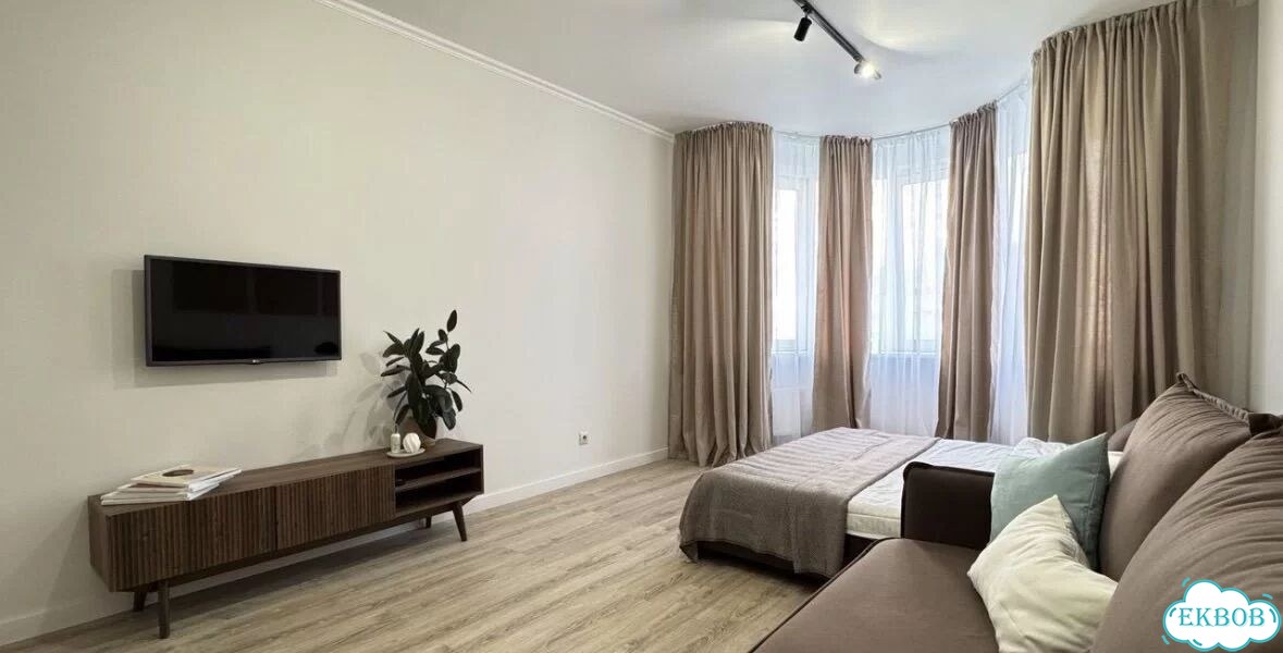 1-к. квартира, 45 м², 7/9 эт. фото 2