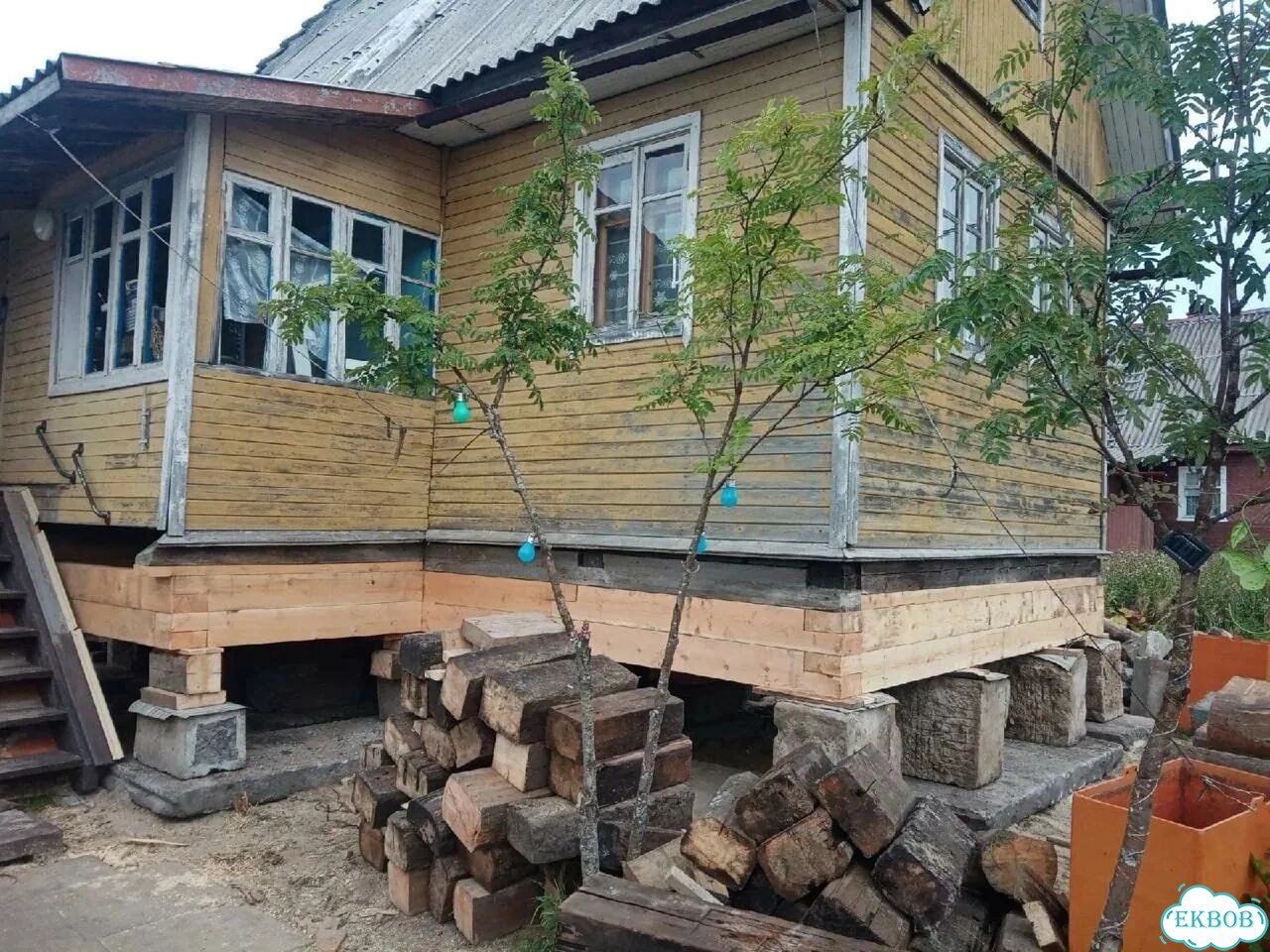 Замена венцов. Подъём домов фото 5