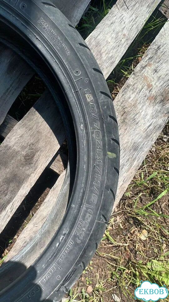 Мотошины 120/70R18 фото 6